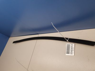 Накладка стекла передней левой двери для Audi Q7 4L 2005-2015