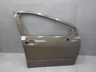 Дверь правая передняя для Peugeot 308 2007-2015