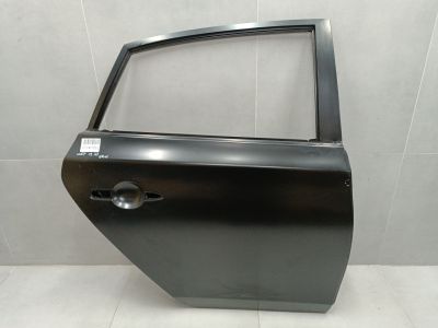 Дверь правая задняя для Nissan Sentra B17 2012-2017
