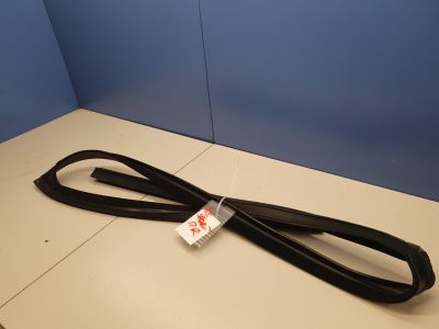 Уплотнитель стекла двери передней правой для Land Rover Discovery Sport 2014-