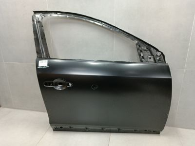 Дверь правая передняя для Renault Fluence 2009-2017