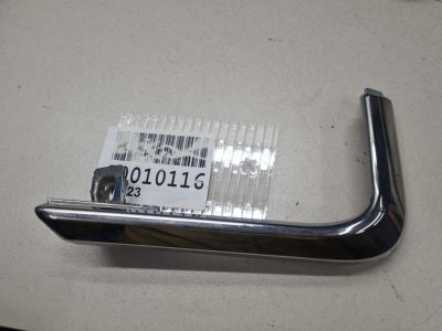 Молдинг решетки птф правый для Toyota Land Cruiser 200 2008-