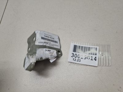 Кронштейн крепления крыла левый для Toyota Camry V70 2017-