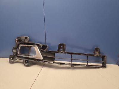 Решётка в бампер правая для Toyota Land Cruiser 200 2008-