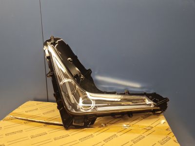 Стекло противотуманной фары правой для Lexus LX 570 URJ200 2007-