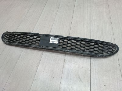 Решётка в бампер центральная для Hyundai Santa Fe TM 2018-