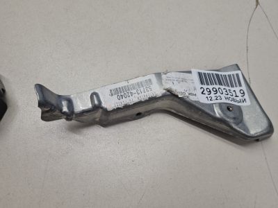 Кронштейн крепления брызговика правого для Lexus NX Z10 2014-