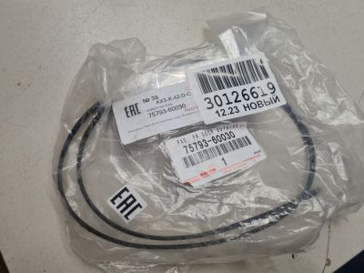 Уплотнитель молдинга передней двери для Lexus LX 570 URJ200 2007-