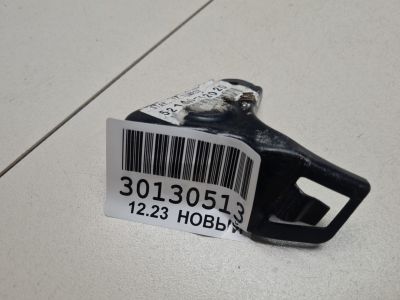 Кронштейн фары правый для Toyota RAV 4 2000-2005