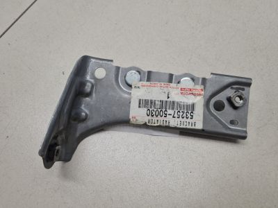 Кронштейн лонжерона переднего правый для Lexus LS 460 USF4 2006-2017