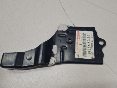 Кронштейн переднего бампера левый для Toyota RAV 4 2005-2013