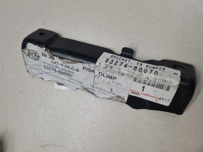 Кронштейн панели радиатора левый для Toyota Land Cruiser 200 2008-