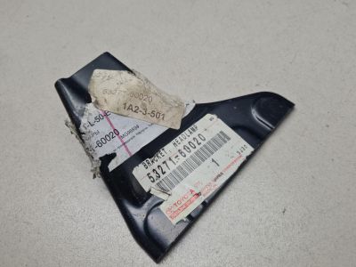 Кронштейн фары правый для Toyota Land Cruiser 200 2008-