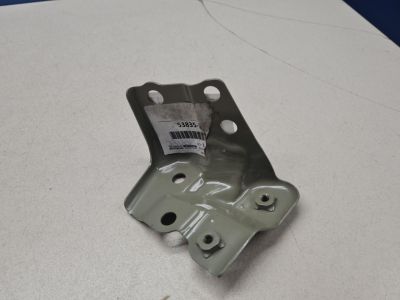 Кронштейн крыла передний правый для Lexus ES Z10 2018-