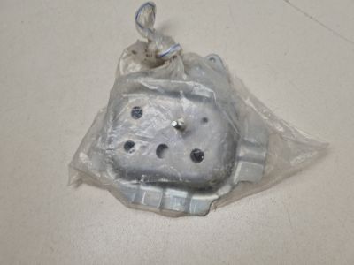 Кронштейн усилителя заднего бампера левый для Toyota RAV 4 2019-