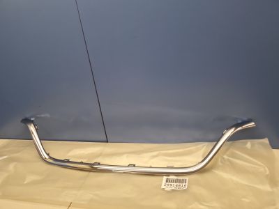 Молдинг решётки радиатора для Renault Sandero 2014-