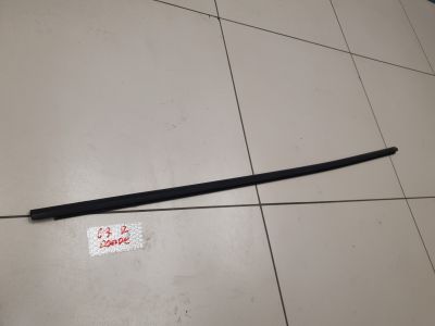 Молдинг стекла передней правой двери для Volkswagen Golf 7 2012-2020
