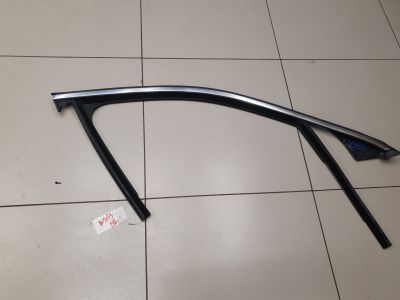 Уплотнитель стекла передней правой двери для Mercedes GLC-klasse X253 2015-