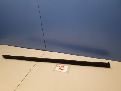 Накладка стекла передней правой двери для Mercedes GLC-klasse X253 2015-