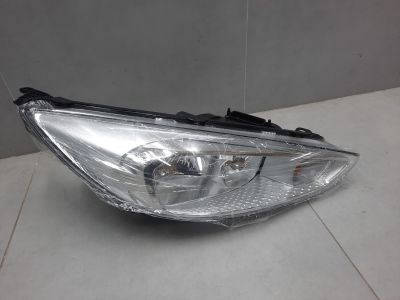 Фара правая для Ford Focus 3 2011-2019