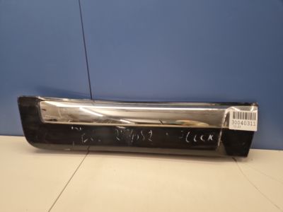 Молдинг двери правый задний для Toyota Land Cruiser 200 2008-