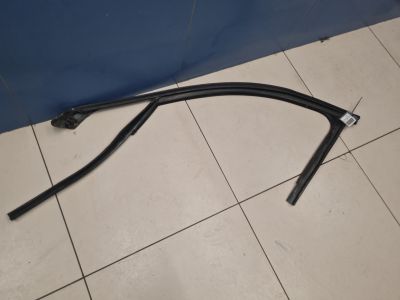 Уплотнитель стекла передней левой двери для Audi A6 S6 C7 2011-2018