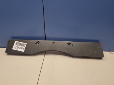 Накладка переднего бампера под номер для Toyota Camry V70 2017-