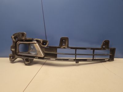 Решётка в бампер правая для Toyota Land Cruiser 200 2008-