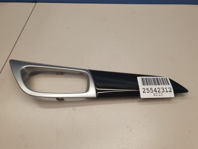 Накладка обшивки двери передней правой для Nissan Pathfinder R52 2014-