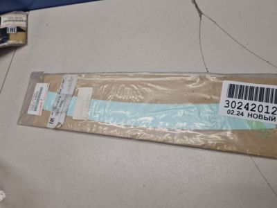 Наклейка рамки двери задняя правая для Toyota Camry XV50 2011-2017