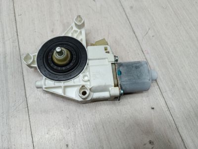 Моторчик стеклоподъёмника задний правый для Mercedes GL-klasse X164 2006-2012