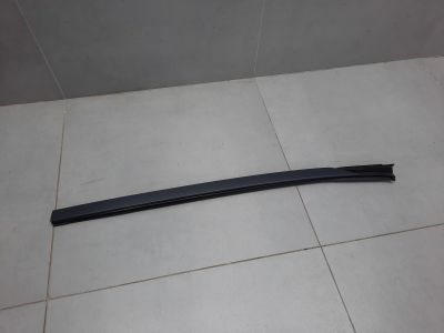 Молдинг лобового стекла левый для BMW X6 G06 2018-