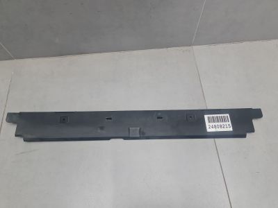 Накладка радиатора верхняя для BMW 3 F30 2011-2018