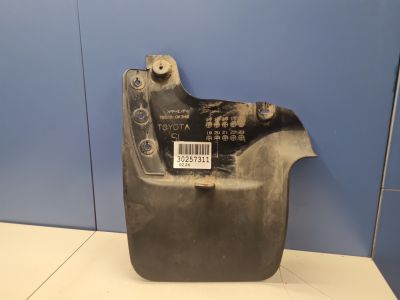 Брызговик задний левый для Toyota Fortuner GGN155 2015-