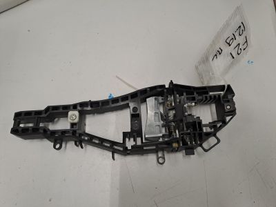 Кронштейн ручки двери передней левой для BMW 1 F20 F21 2011-2019