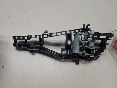 Кронштейн ручки двери правой для BMW 3 F30 2011-2018