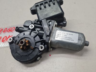 Моторчик стеклоподъёмника задний правый для Toyota Verso 2009-2018