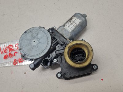 Моторчик стеклоподъёмника задний левый для Toyota Verso 2009-2018