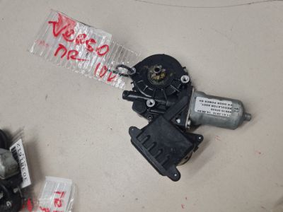 Моторчик стеклоподъёмника передний правый для Toyota Verso 2009-2018