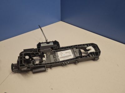 Кронштейн ручки двери передней левой для Mercedes A-klasse W176 2012-2018