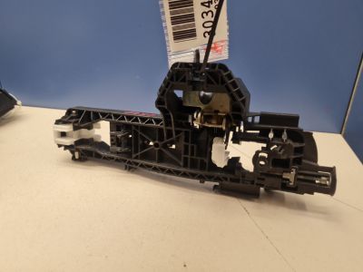 Кронштейн ручки двери передней левой для Mercedes E-klasse C207 Coupe 2009-2016