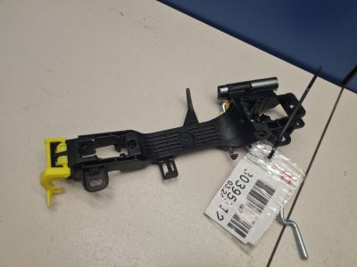 Кронштейн ручки двери передней левой для Lexus GS L10 2012-2018