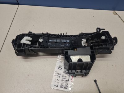 Кронштейн ручки двери передней левой для Mercedes E-klasse C207 Coupe 2009-2016