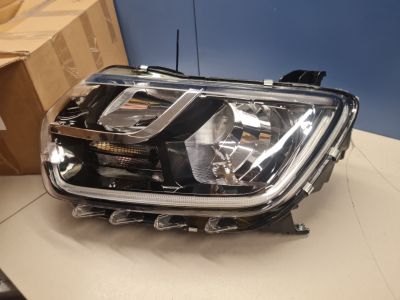 Фара левая для Renault Duster 2021-
