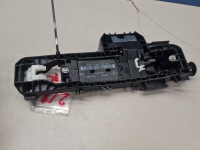 Кронштейн ручки двери передней правой для Mercedes E-klasse W212 2009-2016