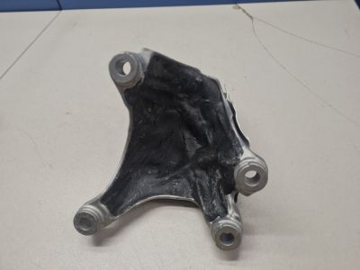 Кронштейн двигателя правый для BMW 5 G30 F90 2016-