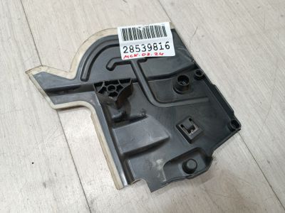 Водосток передней левой двери для Mercedes GLA-klasse X156 2013-2020