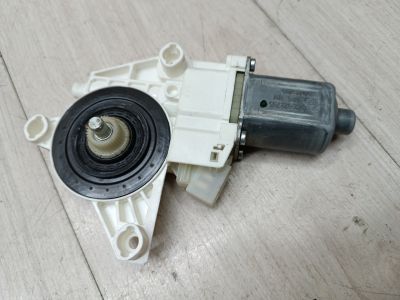 Моторчик стеклоподъёмника передний правый для Mercedes GL-klasse X166 GL GLS 2012-