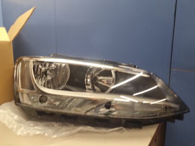 Фара правая для Volkswagen Jetta A6 2010-2018
