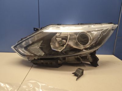 Фара левая для Nissan Qashqai J11E 2014-